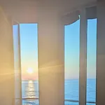 Apartman Stunning Large 2 Seafront