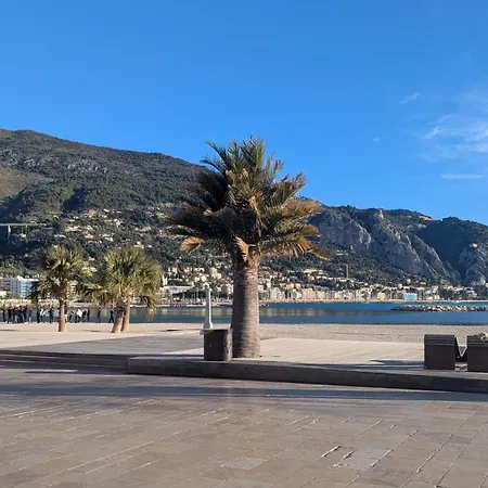 Apartament Stunning Large 2 Seafront *
