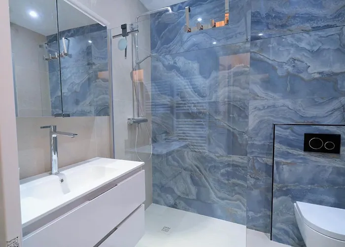 Stunning Large 2 Seafront * Menton